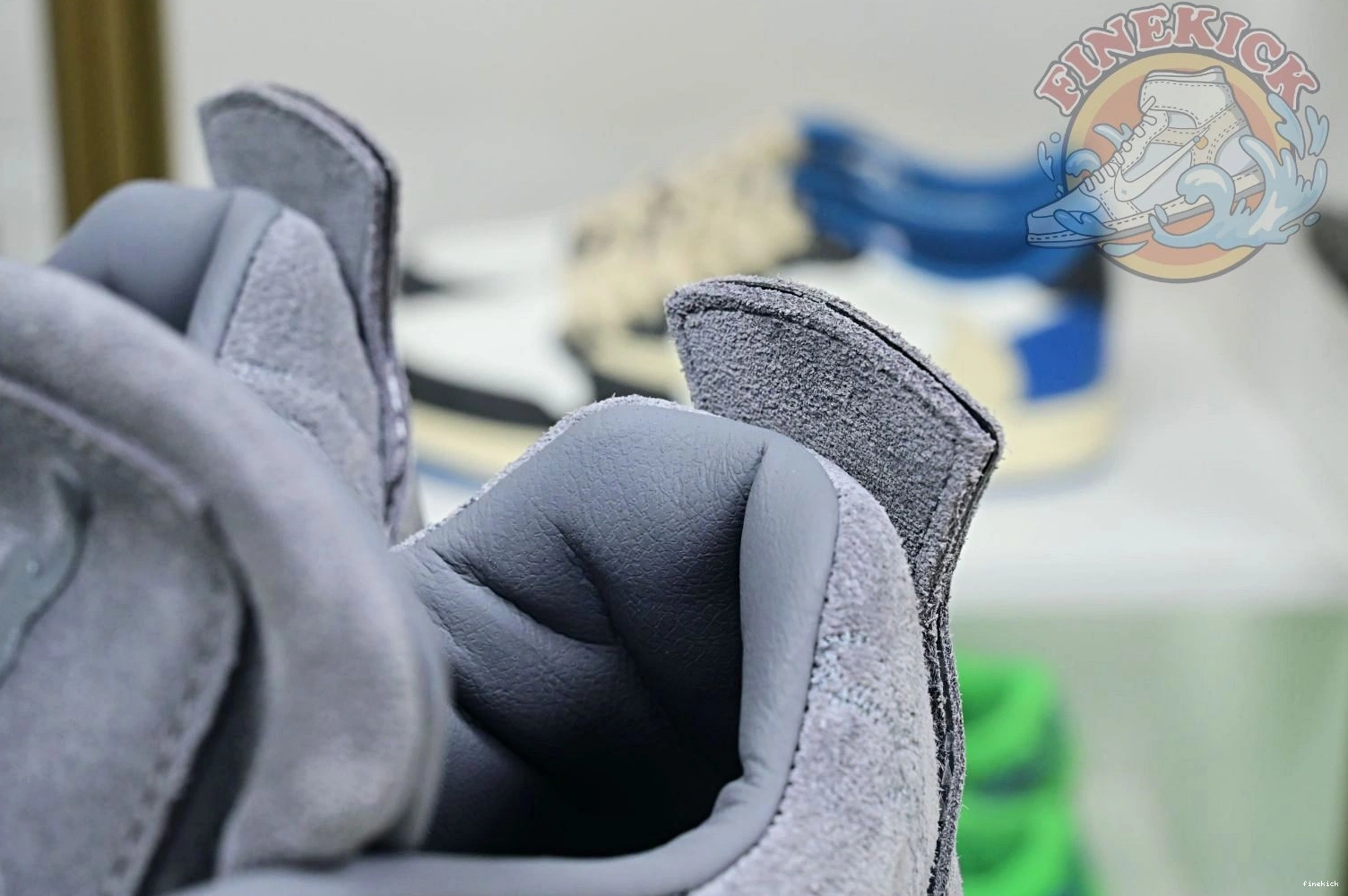 Air kaws Jordan 4 Jordan retro 0103